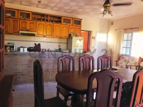 Casa en Venta en Coronel Dominguez, USD 73.000