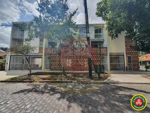 Viamonte 1700, Piso 1