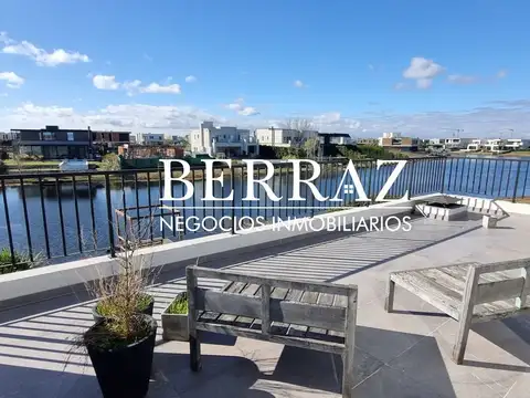 Casa Venta 4 Dormitorios Barrio Marinas Lote de 998 m2 Puertos , Escobar