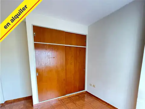 Departamento en Alquiler en Valentin Alsina, $ 400.000