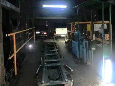 RETIRO Cochera Marcelo T Alvear y Maipu