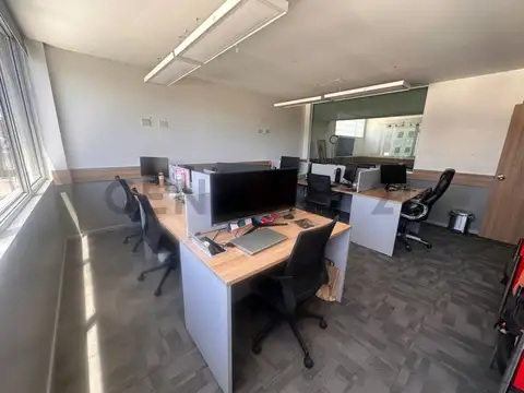 Ciudad de la Paz 1900, Piso 6