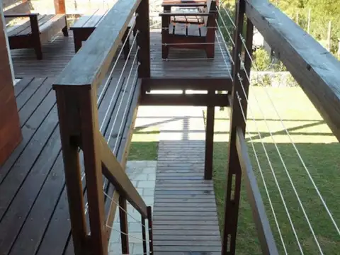 Casa 7 ambientes con 5 baños