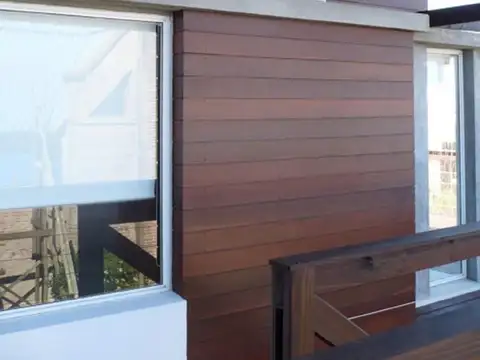 VENTA DE CASA EN EL CHORRO CON PSICINA Y 6 DORMITORIOS