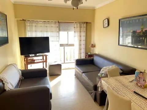Departamento centrico 2 ambientes con balcon