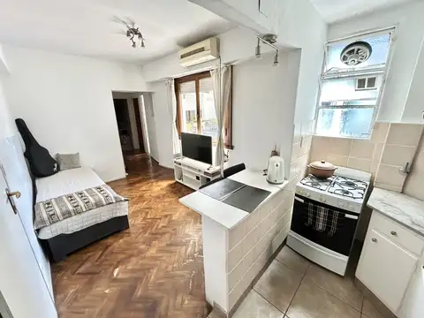 LINDO 2 AMB CON BALCON EN SALGUERO Y CORRIENTES