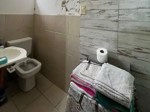 Depto Tipo Casa en Venta 60 años