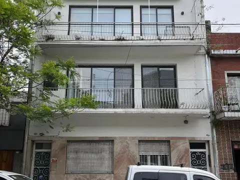 Depto Tipo Casa en Venta de 16 ambientes