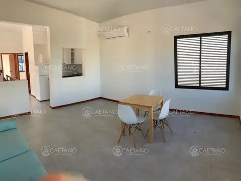 Local Comercial a estrenar de dos plantas, excelente para oficina, administración, en La Barra