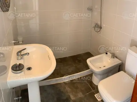 Local en Alquiler Temporal en La Barra, USD 1.700