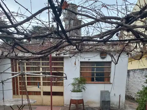 Local en Venta Via Pública