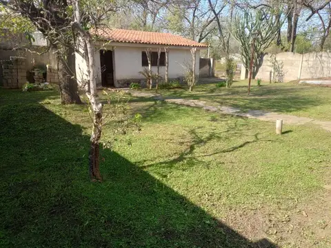 Casa 3 ambientes con 1 baño