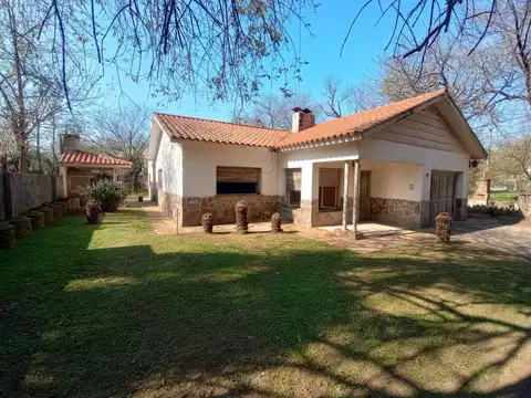 Venta Casa 2 Dormitorios  Funes -