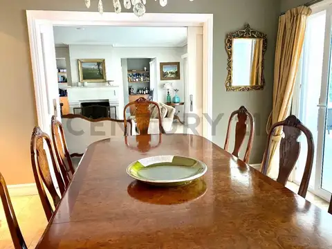 VENTA CASA CON AMARRA EN LAS CALETAS - NORDELTA