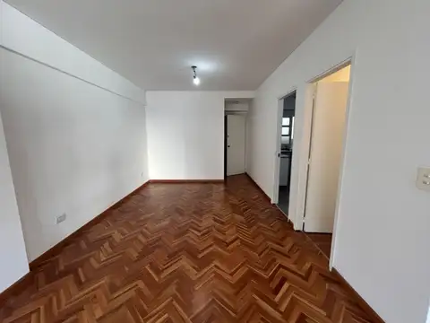 Departamento en Alquiler 32 años