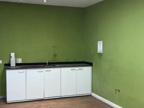 Oficina en Alquiler 71 años