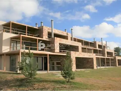 DEPARTAMENTO 3 AMBIENTES - PUNTA BALLENA