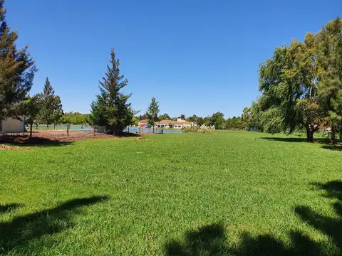 Terreno en venta - 1290mts2 - Miralagos