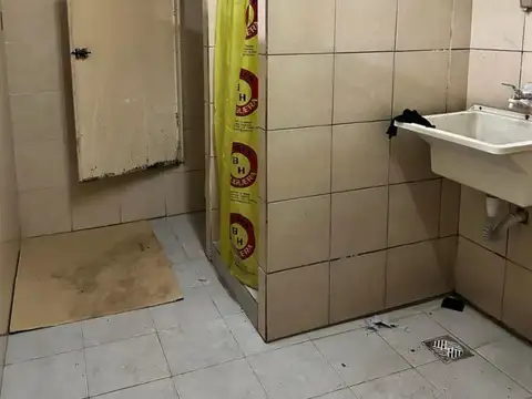 ALQUILER - GALPON 450 m2 - LA TABLADA - ZONA INDUSTRIAL