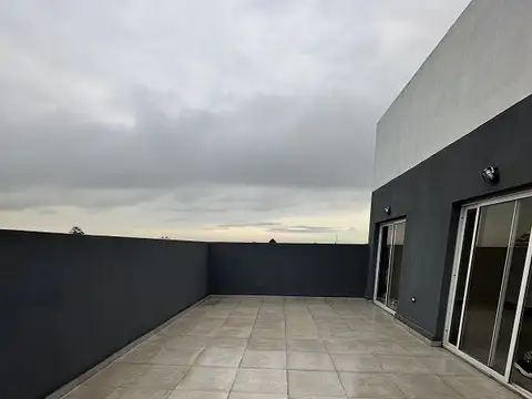 Venta dpto divisible con terraza infinita 