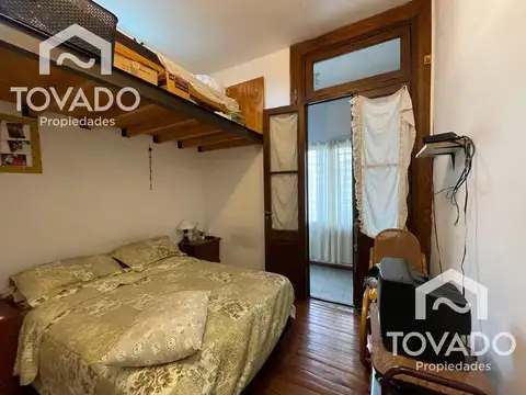 Depto Tipo Casa en Venta 50 años