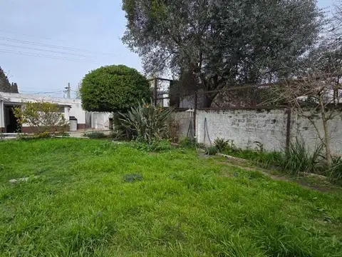 Claudio María Joly 2200