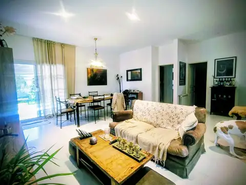 Casa en Venta en La Cañada - Los Arces, USD 188.500