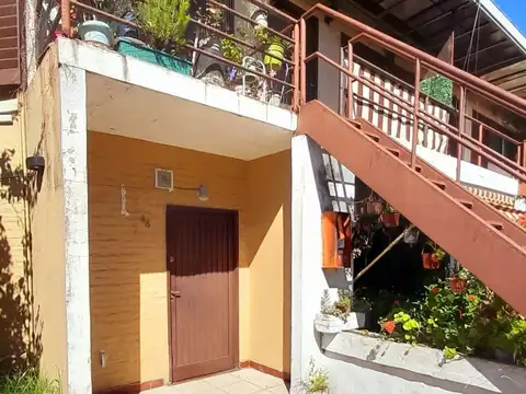 Depto Tipo Casa en Venta en Munro-Este, USD 89.000
