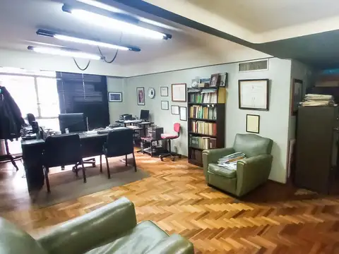 Oficina en Venta al Norte