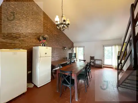 Casa en Venta en Paso de la Patria, USD 1