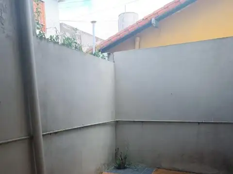 Depto Tipo Casa 6 ambientes con 4 baños