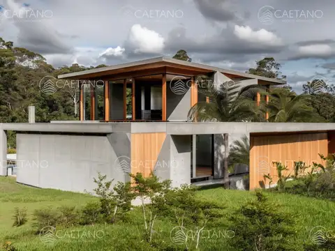 Casa en Venta en Punta Ballena, USD 430.000