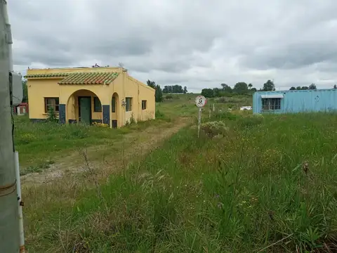 Alquiler Campo con Casa, frente a Ruta 6, Sauce