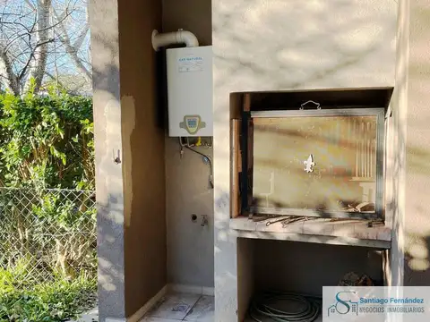 Casa 3 ambientes con 2 baños