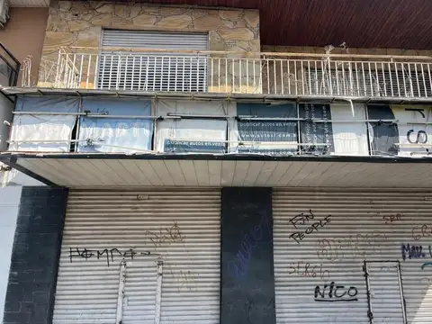 Avda Oscar Smith y Estanislao del Campo, Ezpeleta 2300