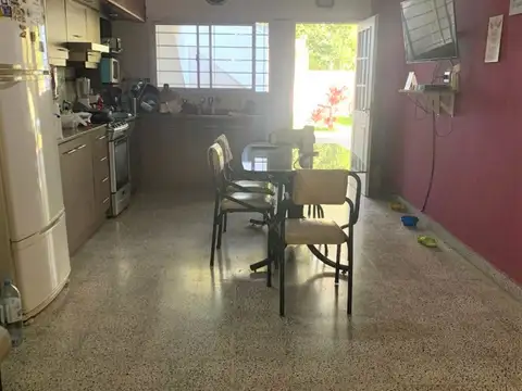 Casa en Venta en Villa Sarmiento, USD 190.000
