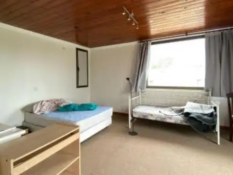 Casa en Venta con 6 cocheras