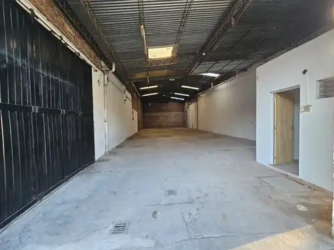 Galpon en Venta en Rosario, USD 130.000