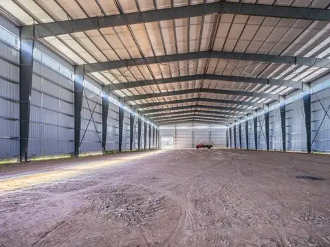 Galpon en Venta 20  mts Frente