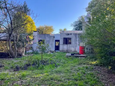 Hermosa casa quinta con muelle en Paraje La Jaula