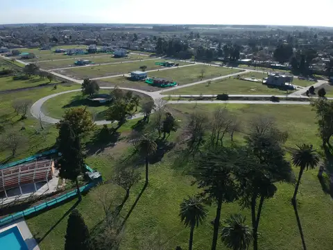 Terreno en Venta en Longchamps, USD 85.000