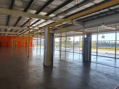 Galpon en Alquiler en Lomas De Zamora, USD 6.400