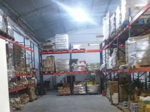 Avenida de los inmigrantes 3545,mercedes al 100