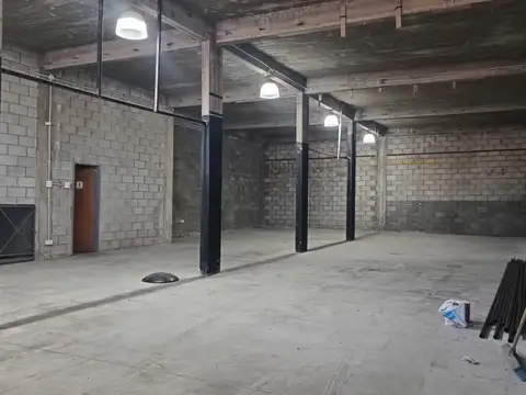 Galpon en Alquiler en Gregorio De Laferrere, $ 1.500.000