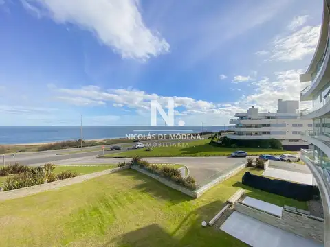 Departamento en Venta en Pinares, USD 590.000