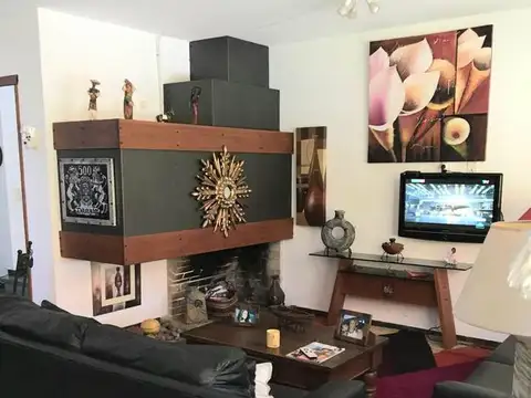 Casa en Venta en Playa Mansa, USD 410.000