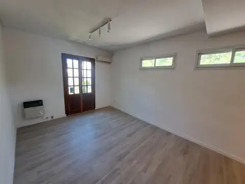 Depto Tipo Casa en Alquiler 50 años