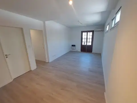 Depto Tipo Casa en Alquiler en San Isidro, $ 1.850.000