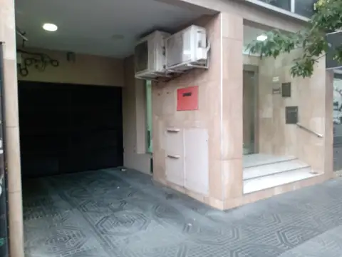 DEPTO. 2 AMBIENTES  CON COCHERA opcional -SAN MARTIN CENTRO-