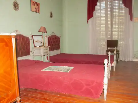 Casa 6 ambientes en venta en Almagro casi Caballito